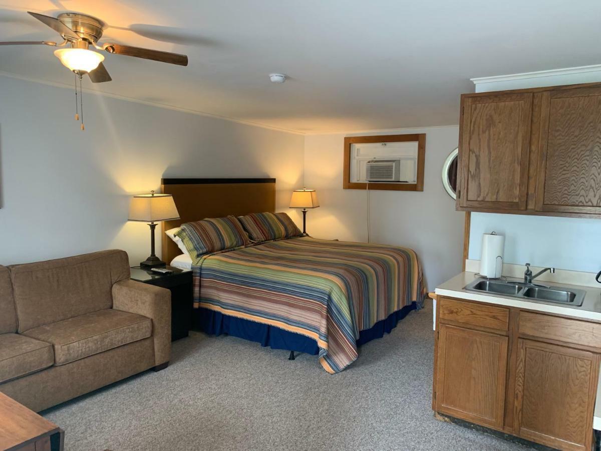M22 Inn Empire Exterior foto